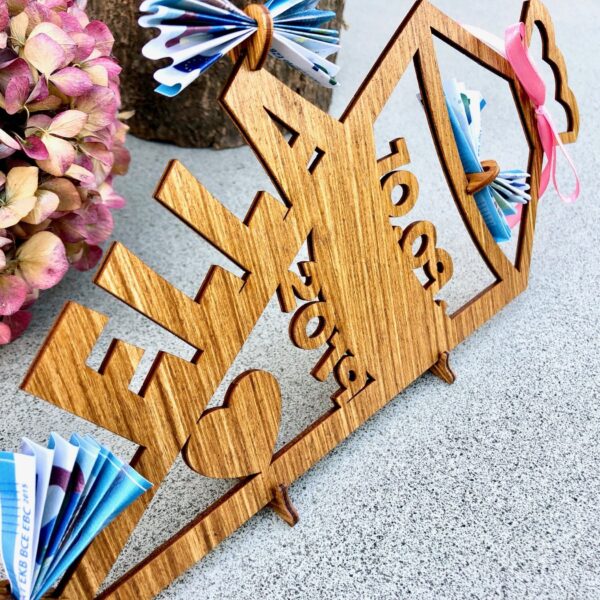 Einschulung Geldgeschenk zur Einschulung Schultüte aus Holz mit Herz-Motiv