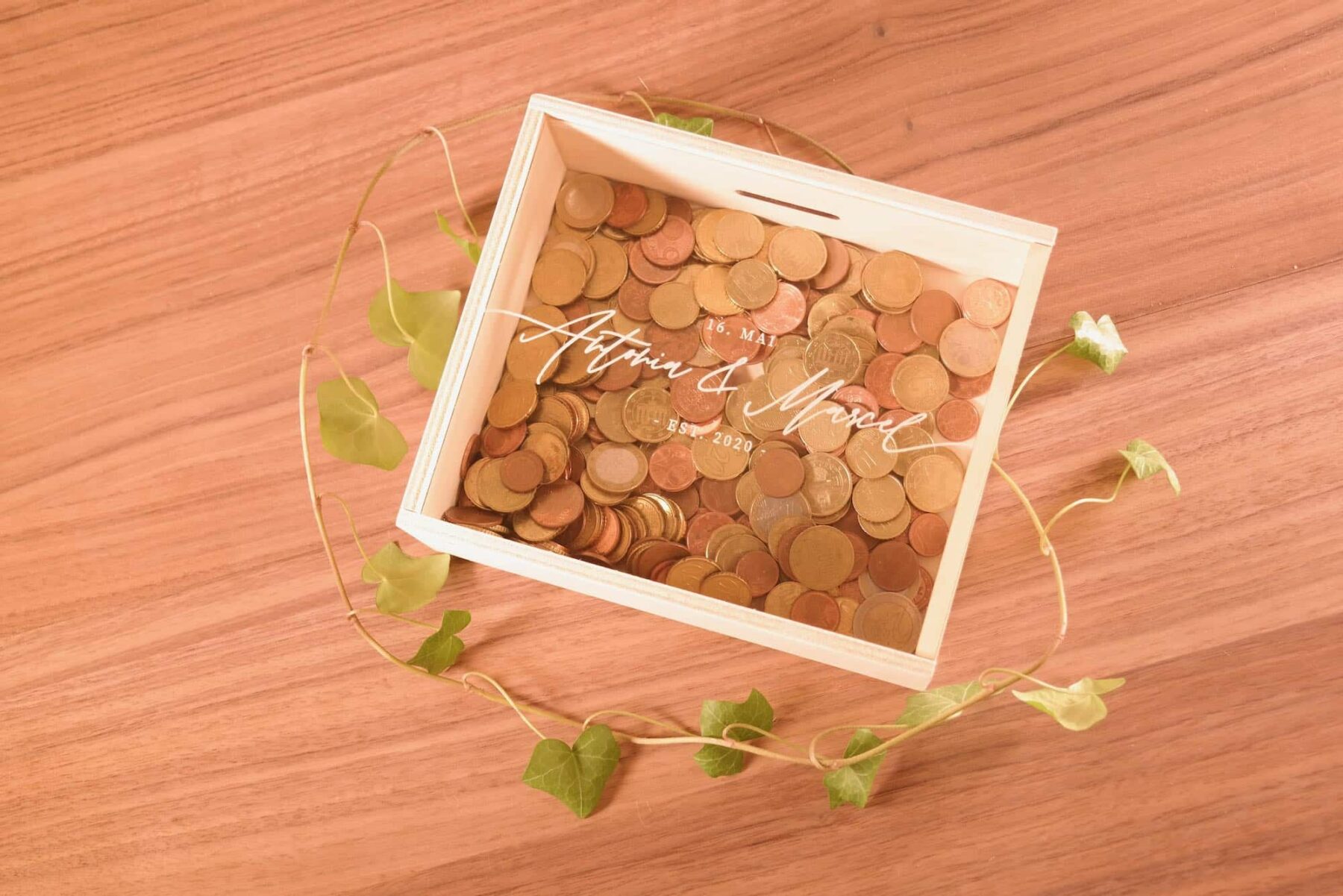 Lieblingskiste als Spardose zur Hochzeit Sparkisten Lieblingskiste als Spardose zur Hochzeit