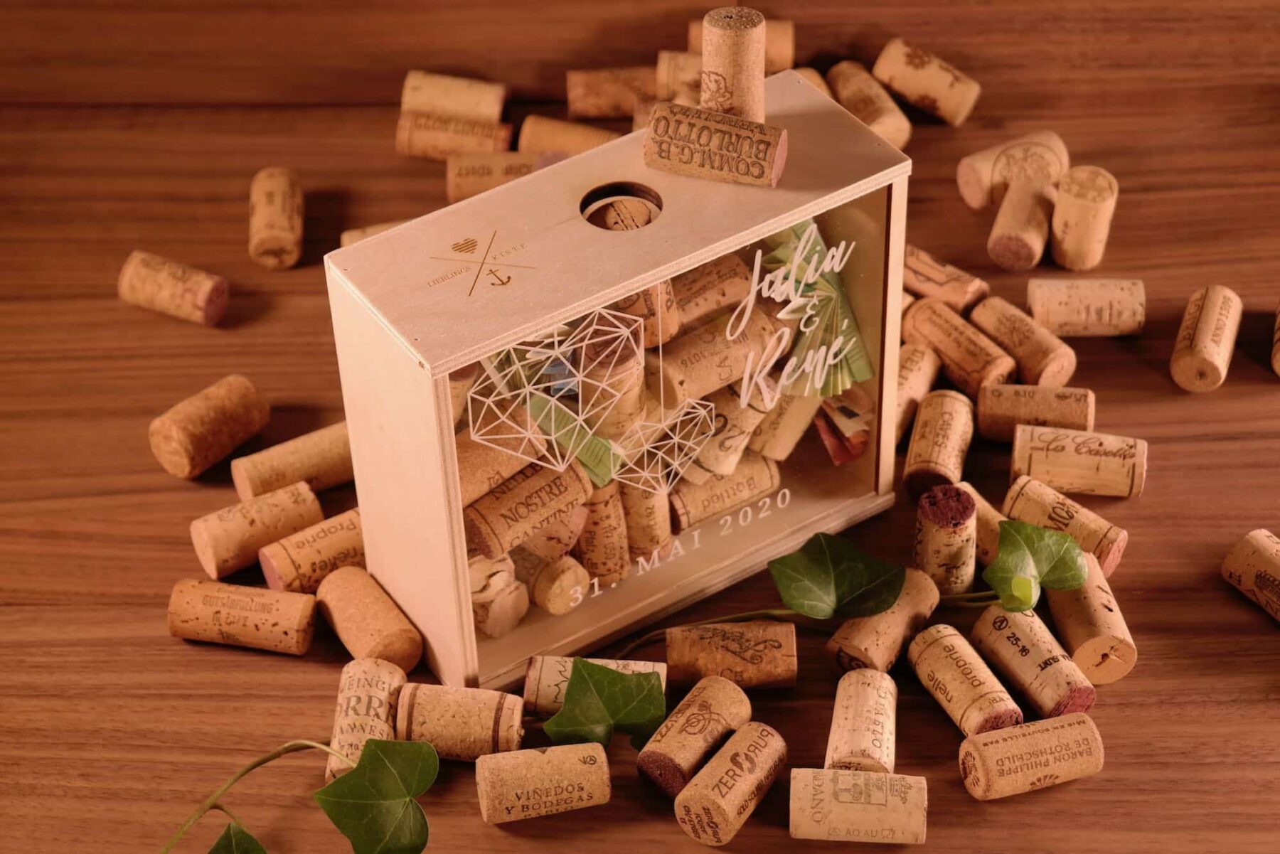 Lieblingskiste Lieblingskiste – Geldgeschenk zur Hochzeit “Auf euch!”