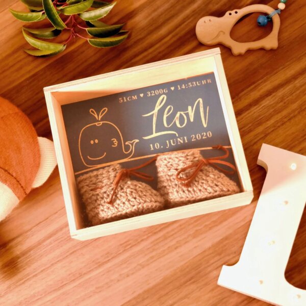 Lieblingskiste: Wunderschöne Erinnerung an Geburt mit Geburtsdaten mit Babyschuhen Bestseller Lieblingskiste: Wunderschöne Erinnerung an Geburt mit Geburtsdaten mit Babyschuhen