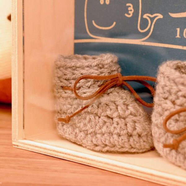 Bestseller Lieblingskiste: Wunderschöne Erinnerung an Geburt mit Geburtsdaten mit Babyschuhen