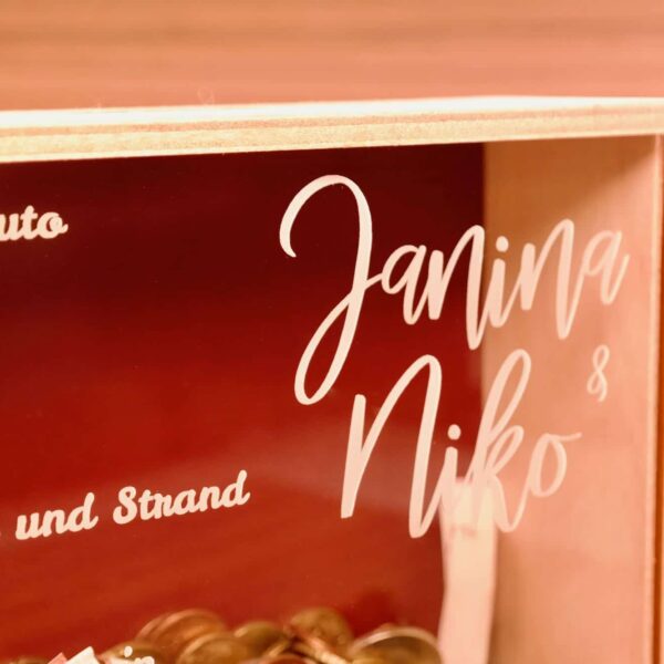 Einschulung Lieblingskiste: Spardose mit personalisierten Sparzielen