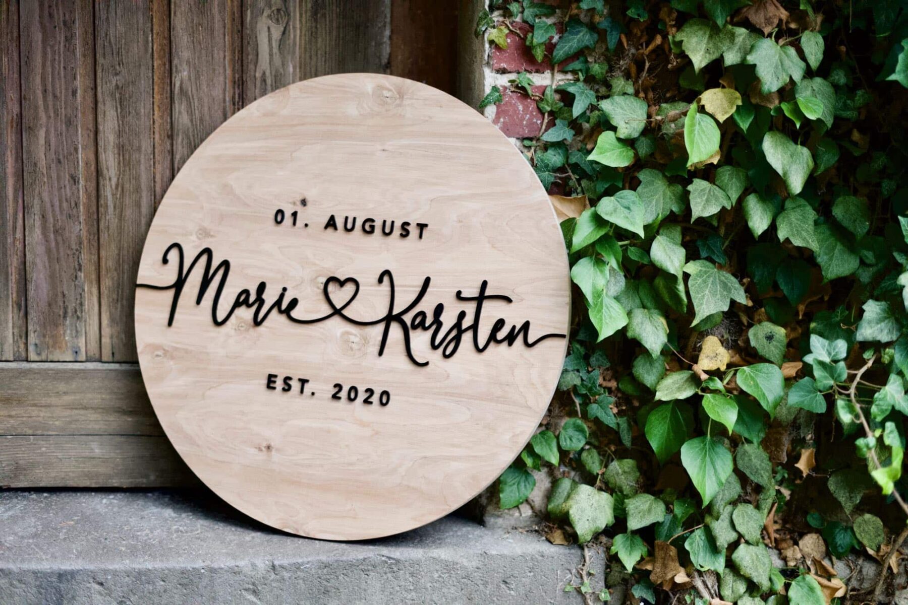 Hochzeit Willkommensschild & Alternatives rundes Gästebuch aus Holz zur Hochzeit