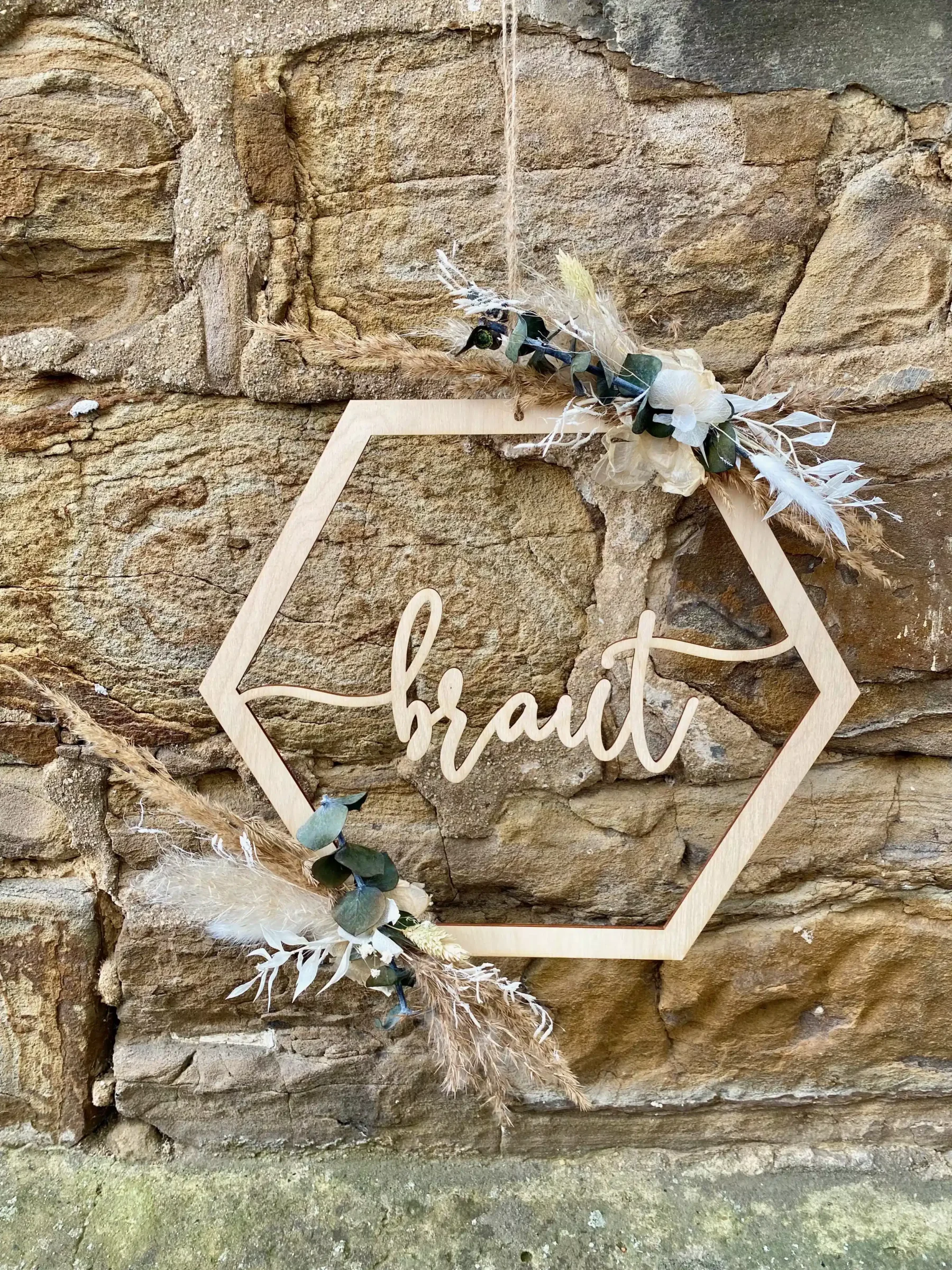 Hochzeitsdeko Hexagon-Hochzeitsdeko aus Holz: Mr & Mrs oder Braut & Bräutigam