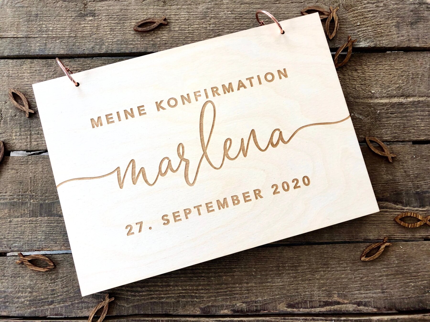 Glaube Edles Erinnerungsbuch / Gästebuch aus Holz zur Konfirmation, Kommunion, Taufe