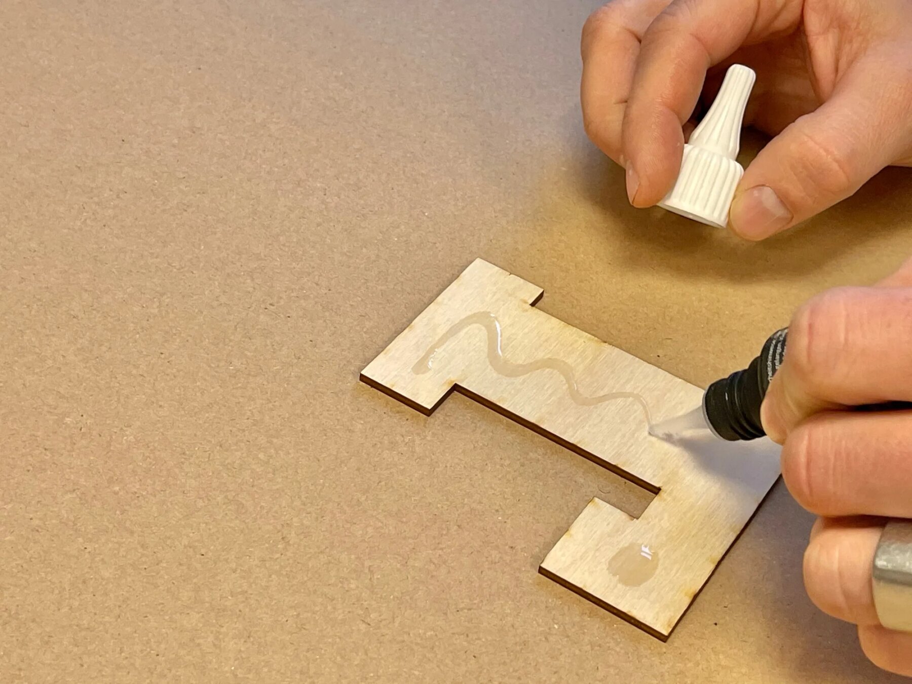 Zubehör 2K-Klebesystem mit Cyanacrylat und Aktivator