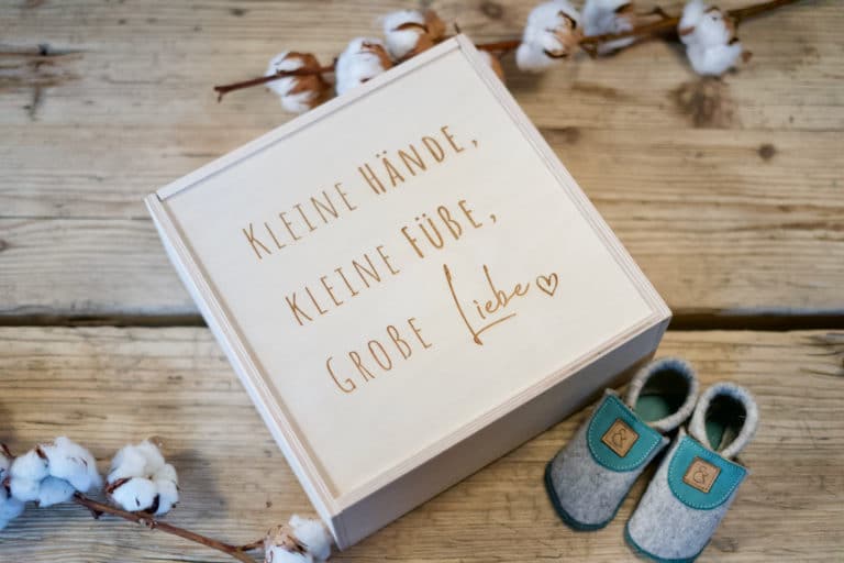 Lieblingskiste: Erinnerungskiste, Erinnerungsbox aus Holz für Baby und