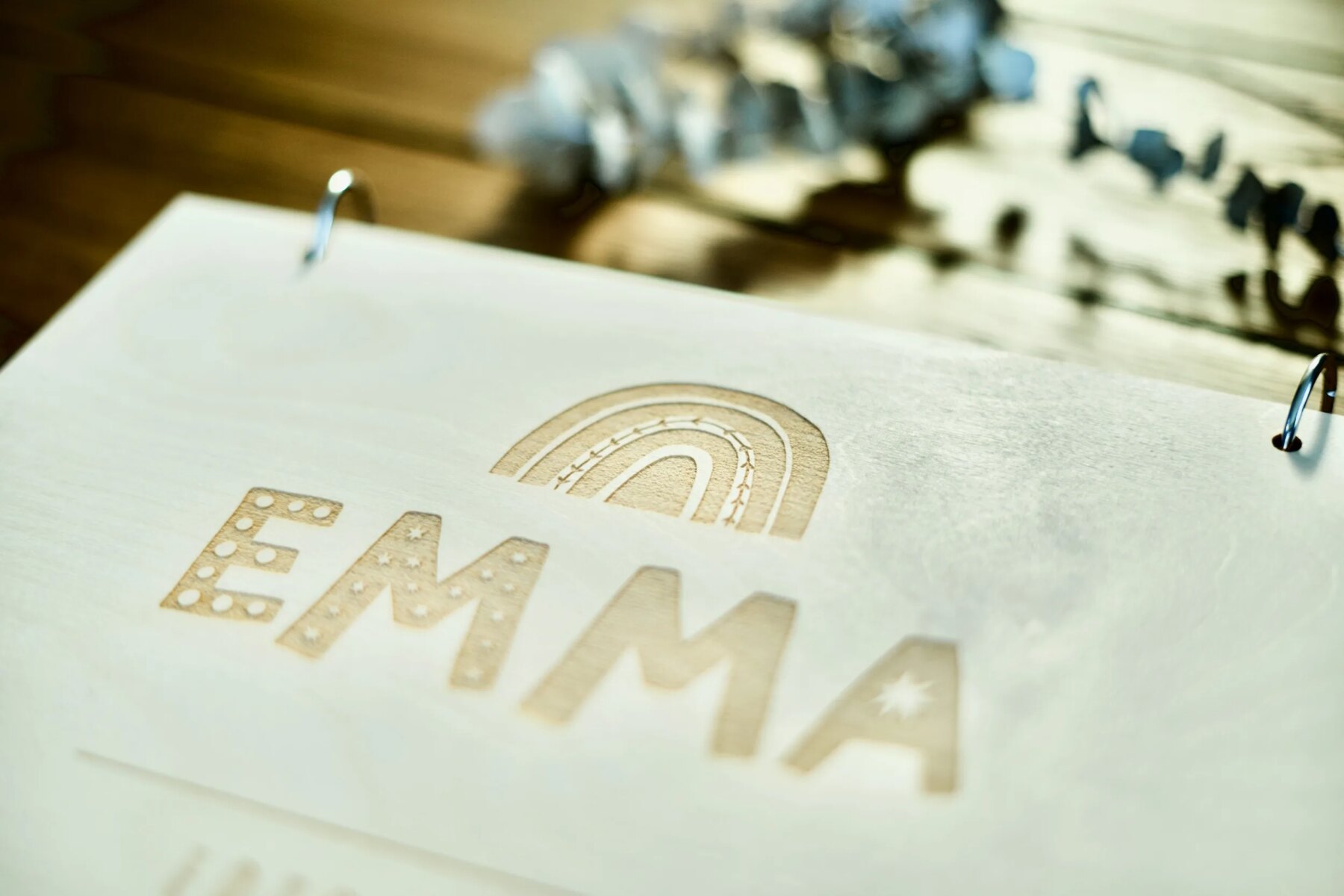 Geburt Erinnerungsbuch mit Regenbogen Fotobuch Fotoalbum A4 aus Holz für Mädchen oder Kinder Gästebuch für Babyparty Geburtstag Taufe