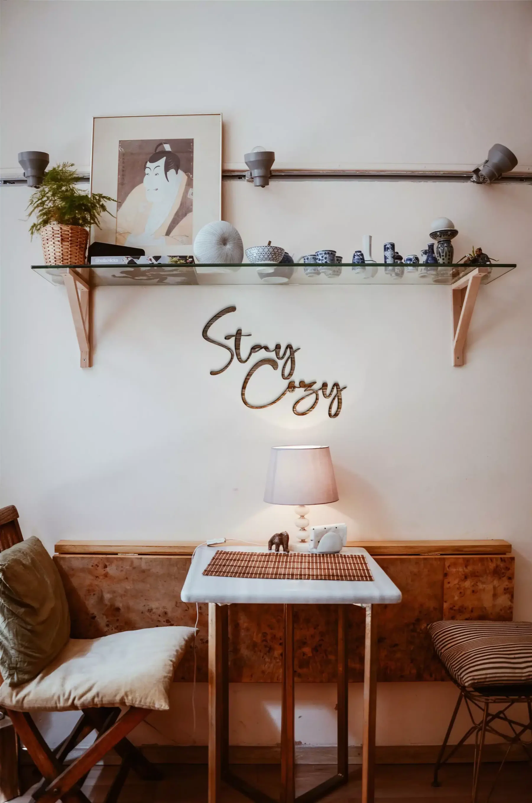 Sprüche aus Holz Stay Cosy – Der individuelle 3D-Schriftzug aus Holz oder Acrylglas zum Aufkleben in Wunschfarbe