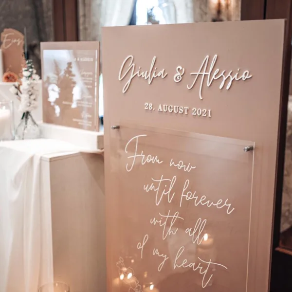 Hochzeitsdeko Individueller Hochzeitsschriftzug – Gestaltbar in Farbe und Material