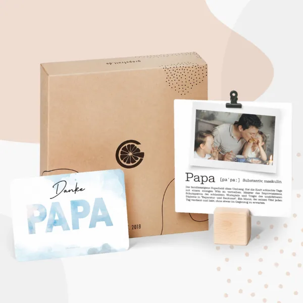 Grapefruit® Einzigartige Geschenkbox von Herzen zum Vatertag + Geschenkkarte – Definition Papa mit Fotoklammer Vatertag Grapefruit® Einzigartige Geschenkbox von Herzen zum Vatertag + Geschenkkarte – Definition Papa mit Fotoklammer