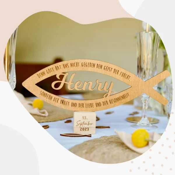 Taufe Individuelles Geschenk – großer Holzfisch mit Personalisierung, zur Taufe, Firmung, Kommunion oder Konfirmation aus Holz