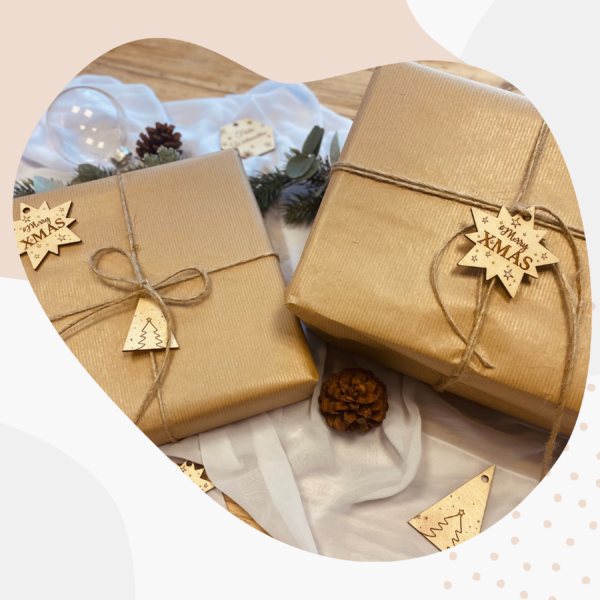 Feiertage Weihnachtsanhänger aus Holz – 6er Set – Holzanhänger  – Anhänger für Geschenke – Weihnachtsgeschenke – Geschenkanhänger Weihnachten