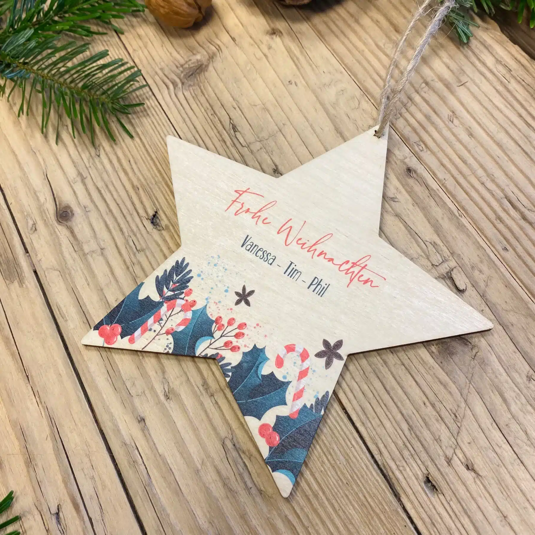 Weihnachten Personalisiertes Türschild, Türschild Weihnachten, Holzschild, Weihnachtsdekoration, Stern mit Namen, Familienschild, Weihnachtsgeschenk